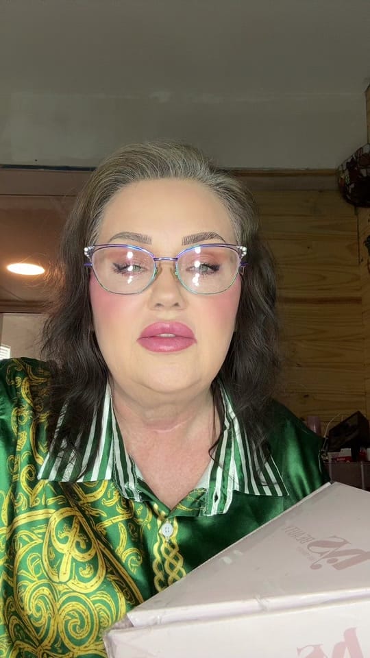 Post 1 by Kerry on TikTok (video)