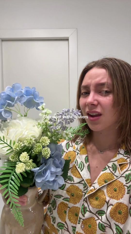 Post 7 by skindion on TikTok (video)