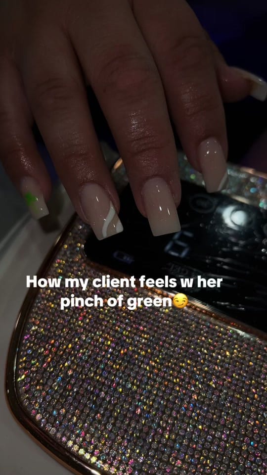 Post 1 by trendsetnailsandlashes on TikTok (video)