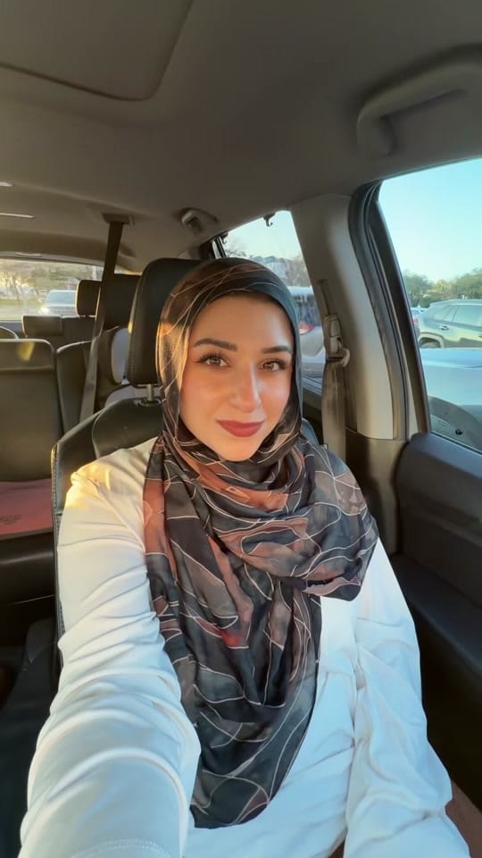 Post 4 by Lina ♡ on TikTok (video)