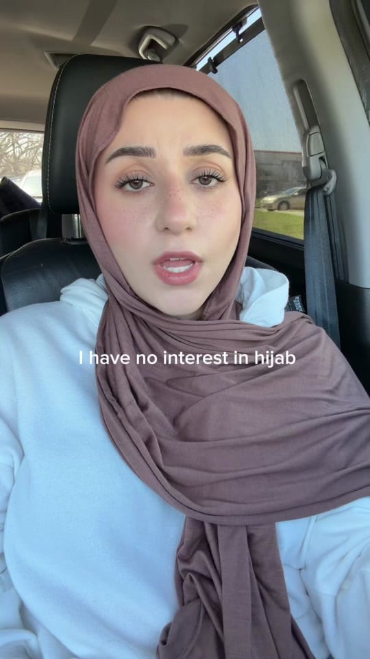 Post 2 by Lina ♡ on TikTok (video)