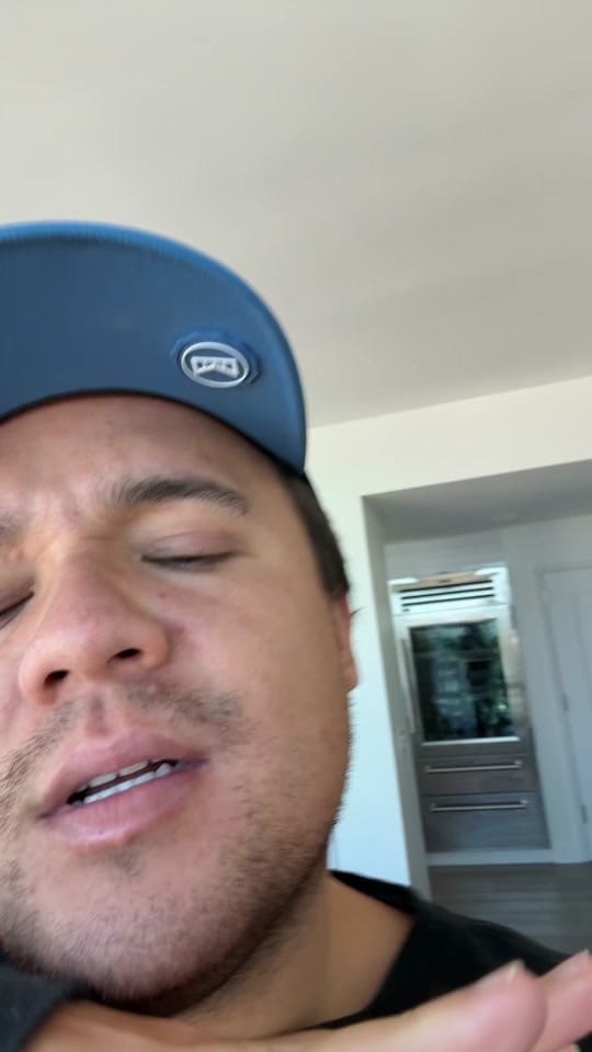 Post 3 by Austin Lenz on TikTok (video)