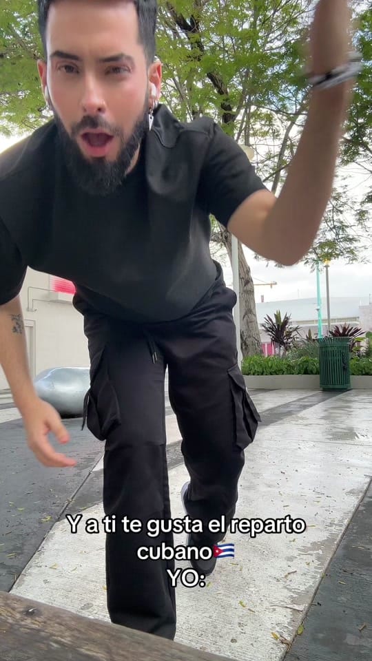 Post 2 by Victor Villalobos on TikTok (video)