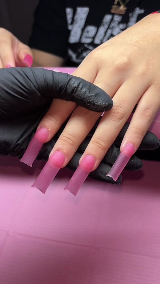 Post 4 by nailsbyjelanni on TikTok (video)