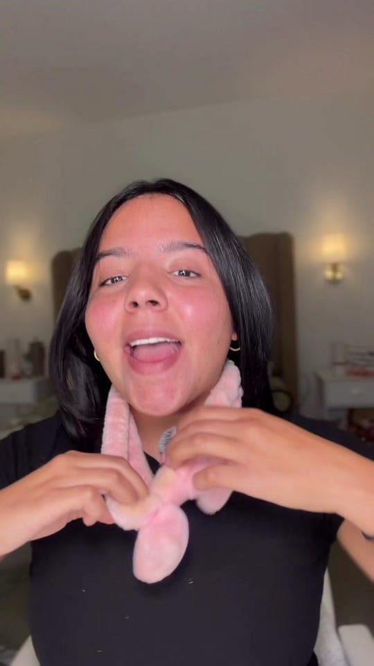 Post 10 by Miluska Novotny on TikTok (video)