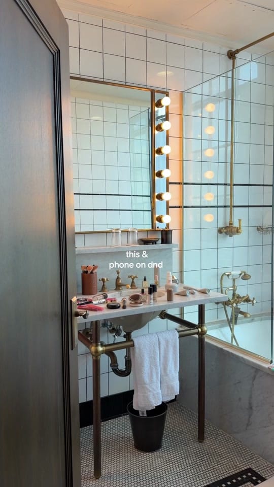 Post 3 by Gabrielle on TikTok (video)