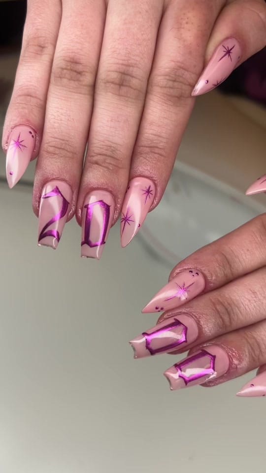 Post 1 by DENVER NAILTECH 💕 on TikTok (video)