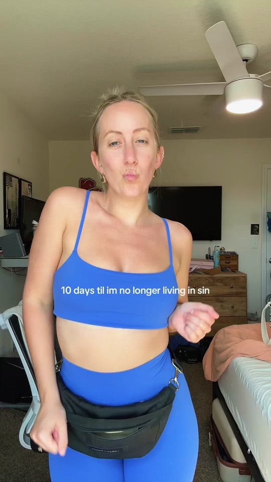 Post 5 by Brooke - Florida Photographer on TikTok (video)