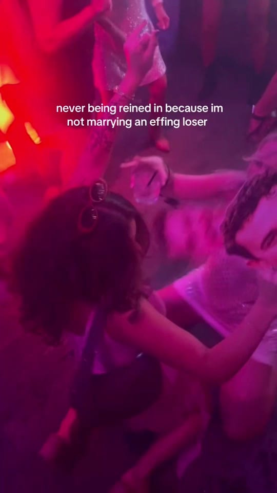 Post 4 by Brooke - Florida Photographer on TikTok (video)