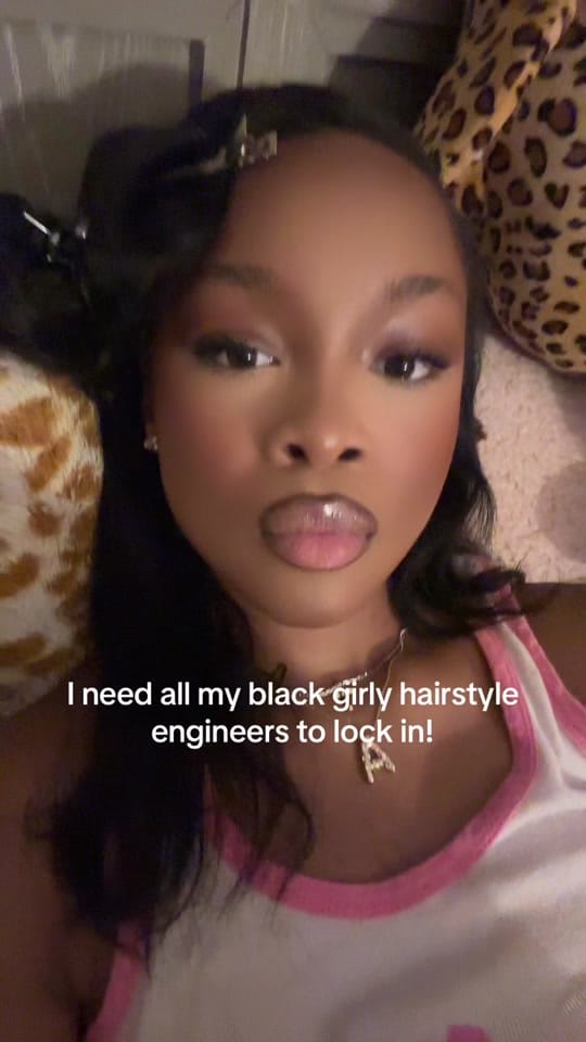 Post 10 by athalia 🎀📀⭐️🍭 on TikTok (video)