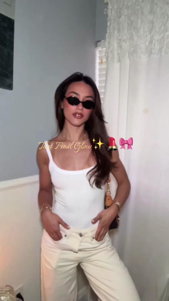 Post 2 by María Festa | Creator on TikTok (video)