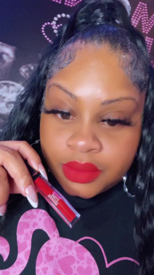 Post 4 by DiamonddollzKollectionz on TikTok (video)