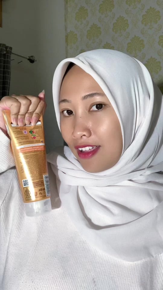 Post 2 by Aisyahamalia_03 on TikTok (video)