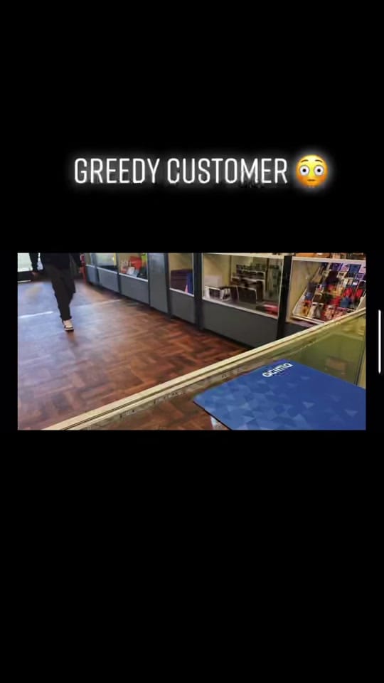 Post 10 by LV Wireless repairs on TikTok (video)