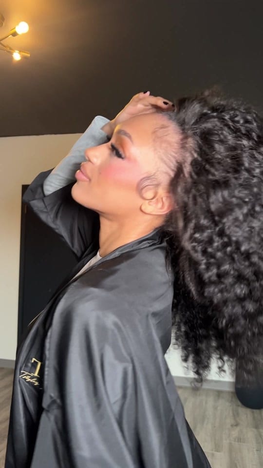 Post 3 by {GEMINI enters chat} on TikTok (video)