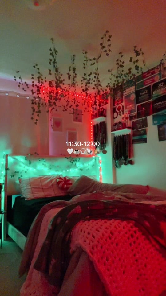 Post 4 by “                            “ on TikTok (video)