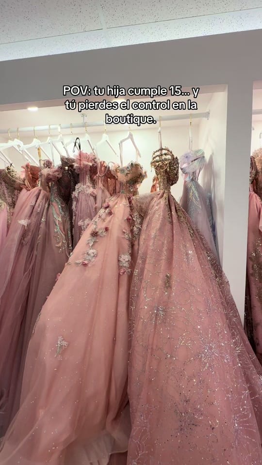 Post 1 by Lina Ossa on TikTok (video)