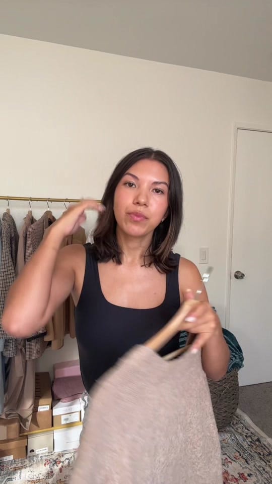Post 5 by Sarina Carmela on TikTok (video)