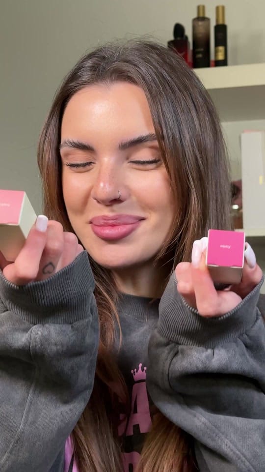 Post 1 by maria sousa | mua on TikTok (video)