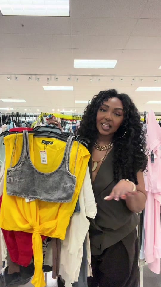 Post 6 by Lachelle Trends on TikTok (video)