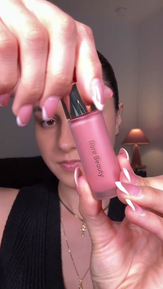 Post 4 by Ivanna Bolek on TikTok (video)