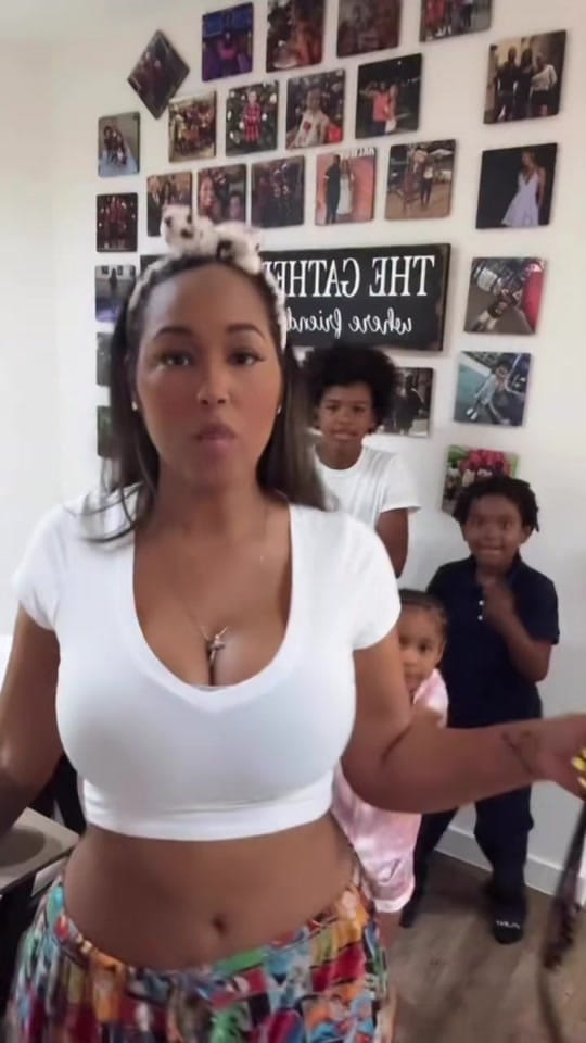 Post 5 by Imjustkel__ on TikTok (video)