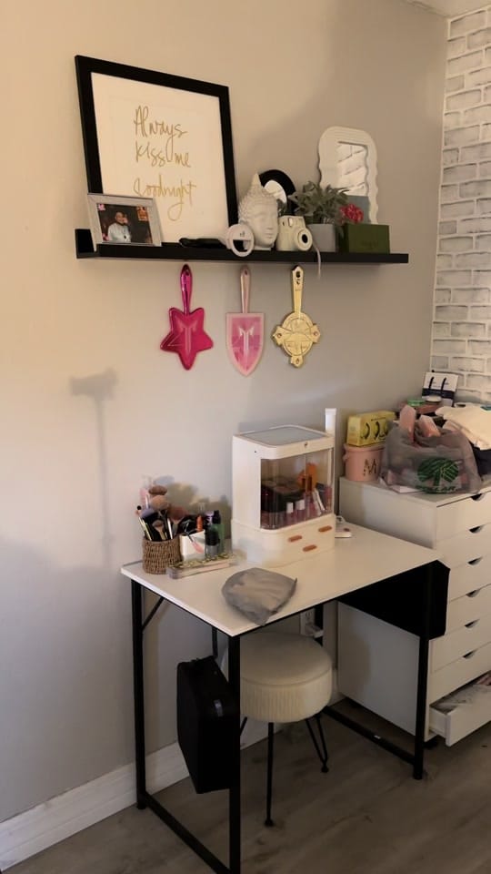 Post 8 by Honestlydejaa on TikTok (video)