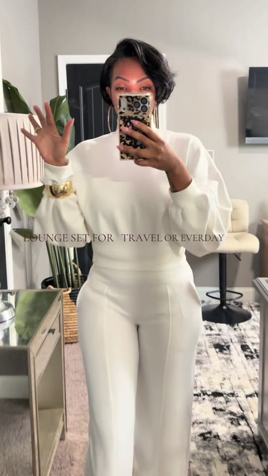 Post 10 by Samantha Abraham on TikTok (video)