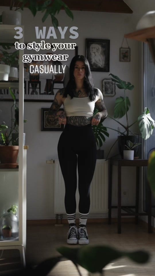 Post 10 by susannameeow on TikTok (video)