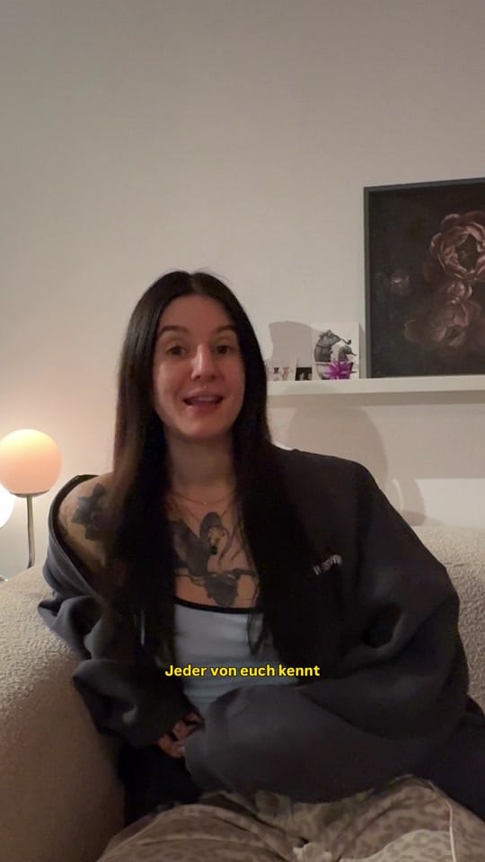 Post 4 by susannameeow on TikTok (video)