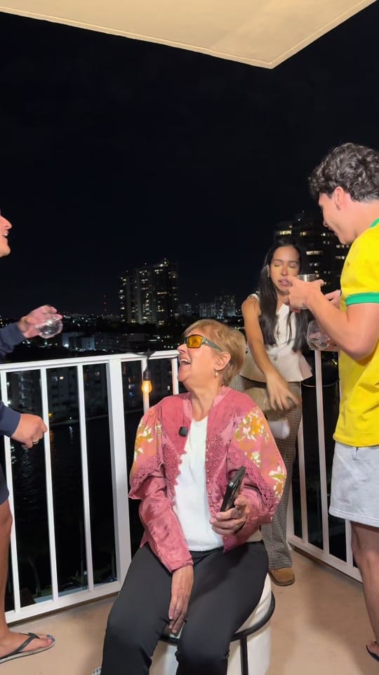 Post 5 by Duda Abrantes on TikTok (video)