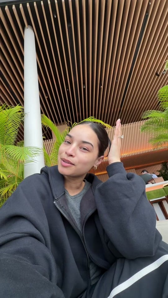 Post 9 by Desire’ on TikTok (video)