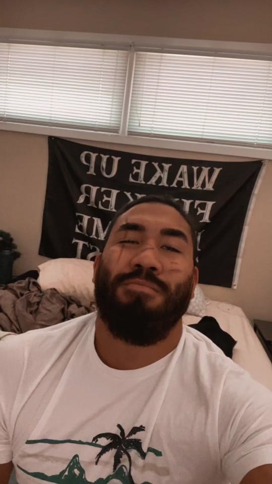 Post 2 by Max Kim on TikTok (video)
