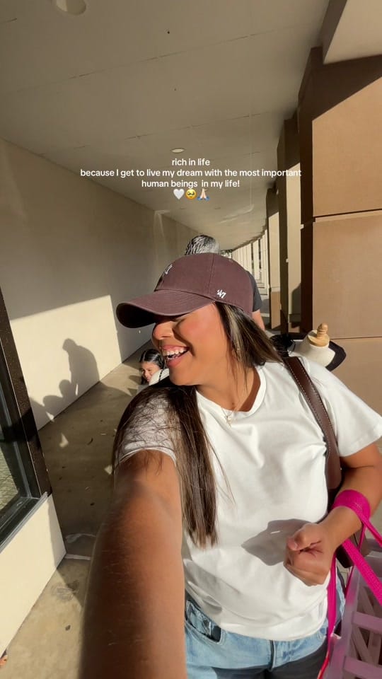 Post 4 by DOS BOUTIQUE on TikTok (video)