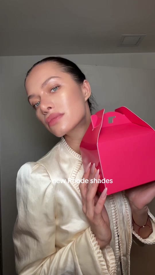 Post 7 by Mishka Dii on TikTok (video)
