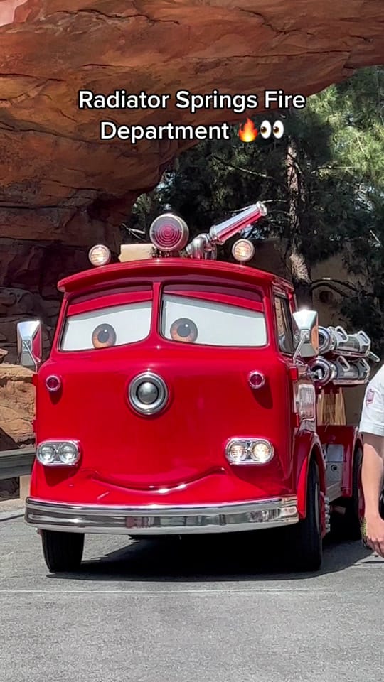 Post 10 by Ejay's Adventures on TikTok (video)
