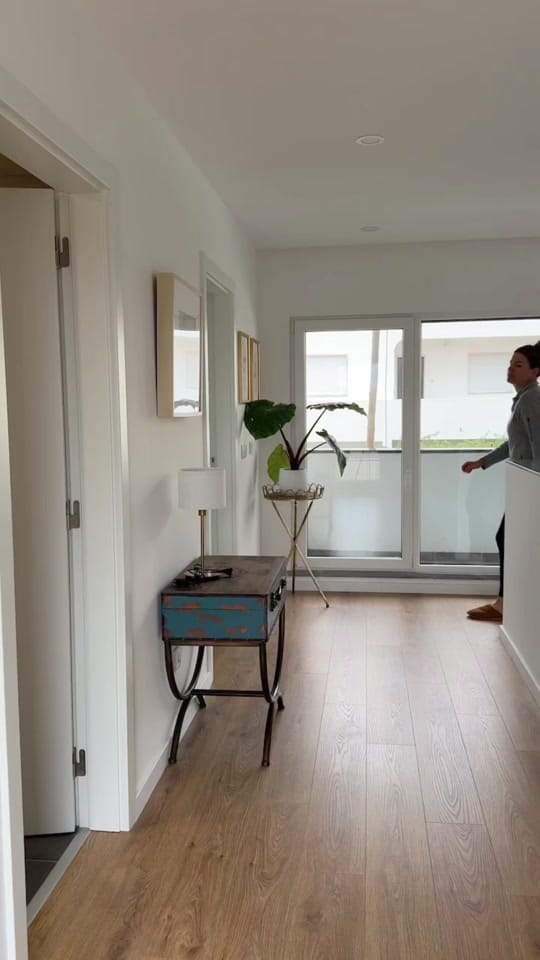 Post 7 by American Mom in Portugal on TikTok (video)