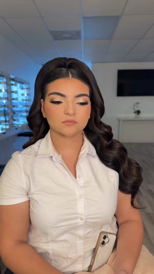 Post 4 by MakeupbyCrisLpz on TikTok (video)