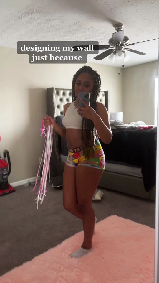 Post 9 by Nae on TikTok (video)