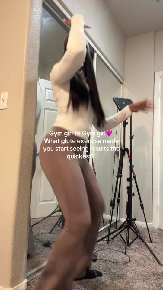 Post 10 by Nanii on TikTok (video)