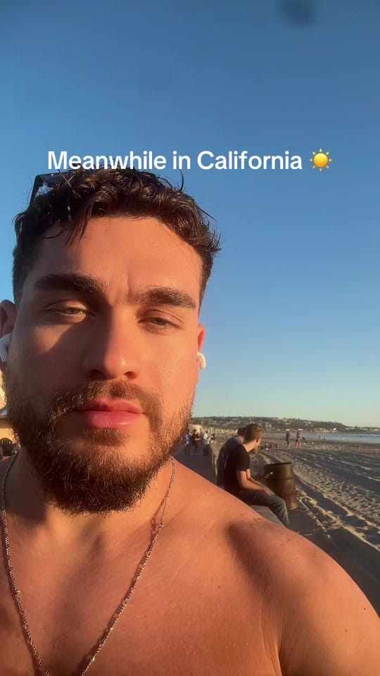 Post 6 by Eliaraadelia on TikTok (video)