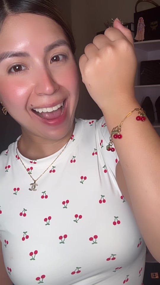 Post 6 by Susan M on TikTok (video)