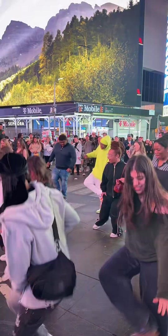 Post 5 by je_mappelle14 on TikTok (video)