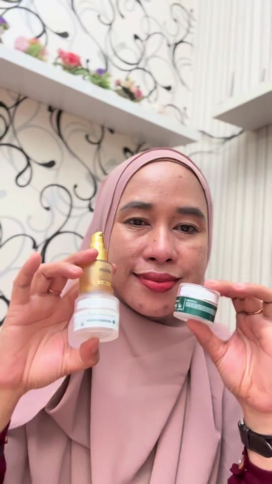 Post 3 by AmuraOfficial on TikTok (video)