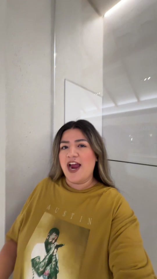 Post 9 by Poulette✨ on TikTok (video)