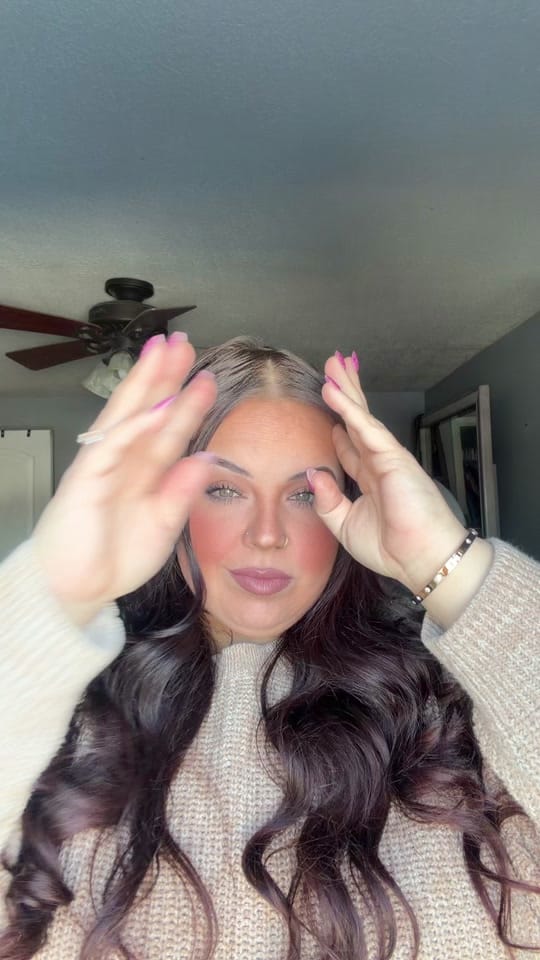 Post 1 by Sam on TikTok (video)