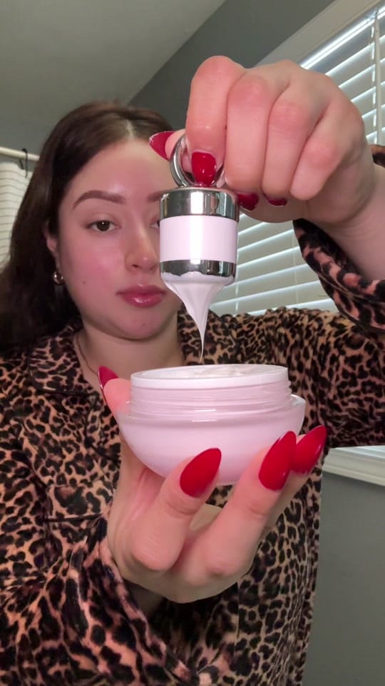 Post 8 by 𝐸𝓇𝒾𝒸𝒶.𝒴𝒶𝓈𝓂𝒾𝓃 💄💋 on TikTok (video)