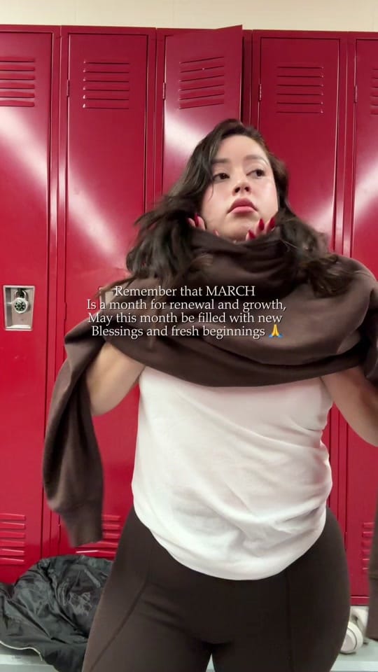 Post 6 by 𝐸𝓇𝒾𝒸𝒶.𝒴𝒶𝓈𝓂𝒾𝓃 💄💋 on TikTok (video)