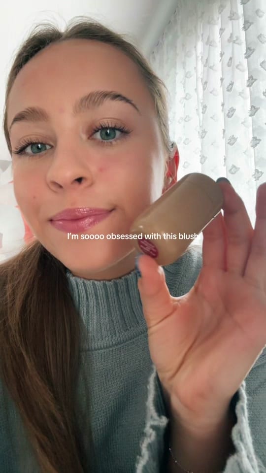 Post 6 by YOANNA on TikTok (video)