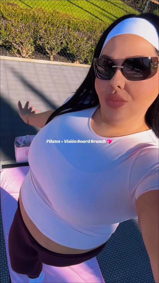 Post 4 by BRENDAMONIQUE on TikTok (video)